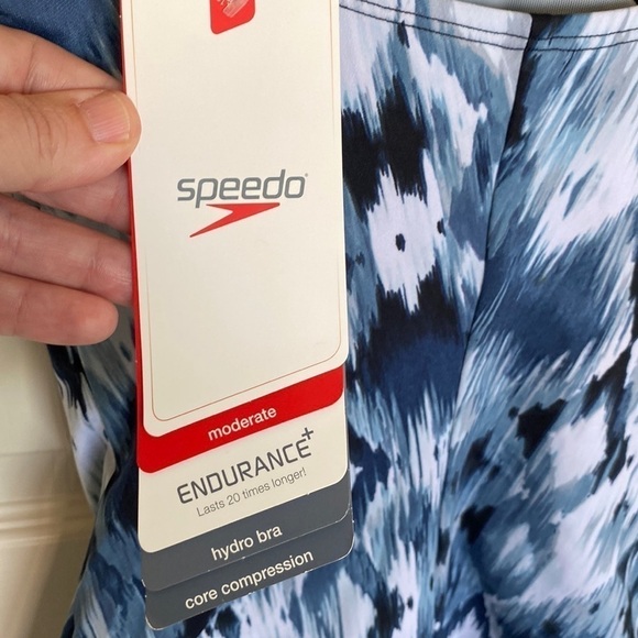 Speedo Shirred Tank One Piece Endurance and Moderate Cut Swimsuit NWT, Size 8 - Picture 4 of 10